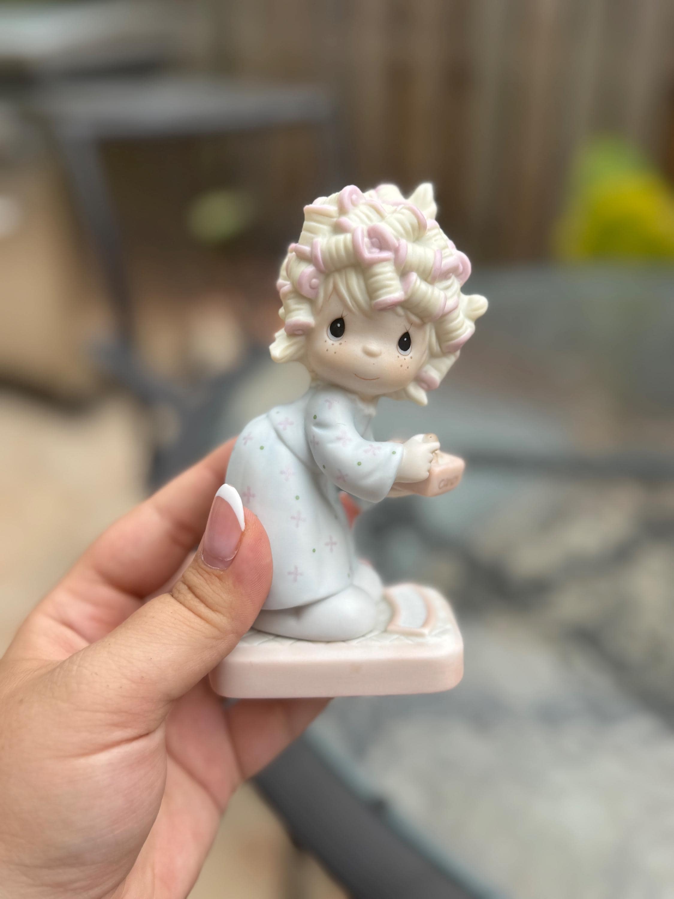 Precious Moments 1986 Girl Eating Candy on Scale - Etsy
