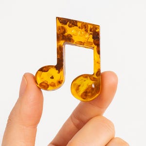 Amber Music Note Figurine | Real Baltic Amber Art | Handmade Ornament Gift for Music Lover, Musician, Teacher | Natural Amber Home Decor