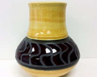 MCM original 1964 Listed Artist Marjory Zoet Bankson Wax Resist Glazed Bottle Vase SIGNED Louis Mideke Protege