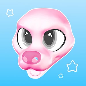 Puede incluir: Ilustración digital de la cara de un personaje rosa con forma de cerdo, con ojos grandes y expresivos y un hocico prominente. El personaje está sobre un fondo azul claro con tres contornos de estrellas blancas.