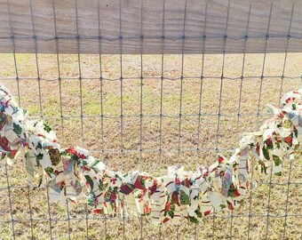 Handmade Christmas Fabric Rag Flag Garland Banner Decoration, Holiday Decor, Seasonal Farmhouse Decor, Country Bunting for Mantle