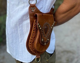 Burning Man Holster with Pouches and Key Rings ⎮ Festival Holster with Pockets | Unisex Burning Man Holster | Motorcycle Shoulder Pockets