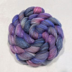 Mixed Blue Face Leicester (BFL)/Tussah Top - 85/15 - 4 Ounces - Hand Dyed - Roving - Spinning and Felting Fiber
