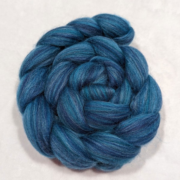 Fountain Blue - Sox - Shetland/Bio-Nylon  - 75/25  -  100 grams - Roving - Top - Spinning Fiber - Felting Fiber