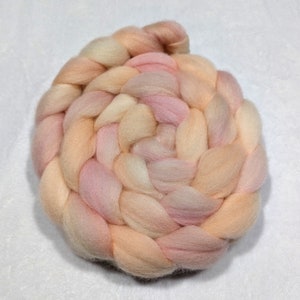 Hand Dyed Falkland Top  -  4 ounces - Roving - spinning fiber - felting fiber