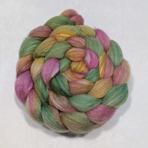 Mixed Blue Face Leicester (BFL)/Tussah Top - 85/15 - 4 Ounces - Hand Dyed - Roving - Spinning and Felting Fiber