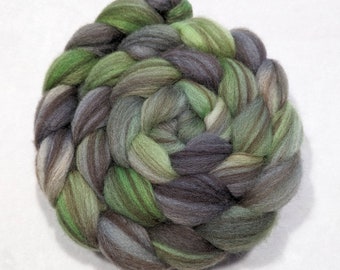 Hand Dyed Mixed BFL Natural White and Black 75/25 - 4 Ounces - top - roving - felting fiber - spinning fiber