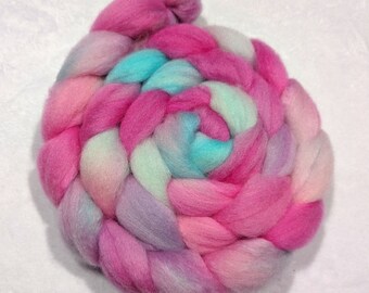 Hand Dyed BFL Top - 4 Ounces - felting fiber - spinning fiber - Roving