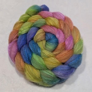 Mixed Blue Face Leicester (BFL)/Tussah Top - 85/15 - 4 Ounces - Hand Dyed - Roving - Spinning and Felting Fiber