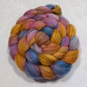 Mixed Blue Face Leicester (BFL)/Tussah Top - 85/15 - 4 Ounces - Hand Dyed - Roving - Spinning and Felting Fiber