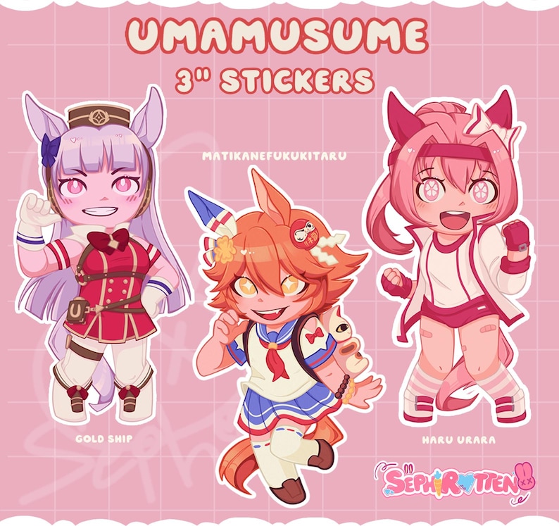 Op de afbeelding: Drie stickers van 7,6 cm met anime-achtige personages met dierenoren. De stickers zijn gelabeld met "UMAMUSUME" en bevatten personages genaamd "GOLD SHIP" en "HARU URARA". De achtergrond is roze met een rasterpatroon.