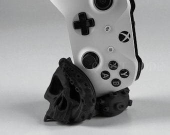 Skull Lock Xbox One X | S Controller Holder – Decorative Gamepad Stand, Modern Gaming Decor, Gamer Joypad Display, Desk Organizer, Gift