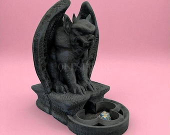 Gargoyle Dice Tower – Gothic DND Dice Roller, Cathedral Fantasy Gift, Dungeon Master TTRPG Decor, Medieval Dice Chute Statue