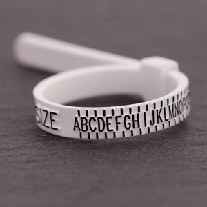 Adjustable Ring Sizer, Ring Sizer UK, Ring Sizer Tool - Ring Size Guide