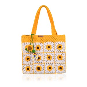 Handmade Crochet Daisy Tote Bag – Yellow Flower Granny Square Shoulder Bag – Eco-Friendly Summer Market Bag – Boho Floral Handmade Gift
