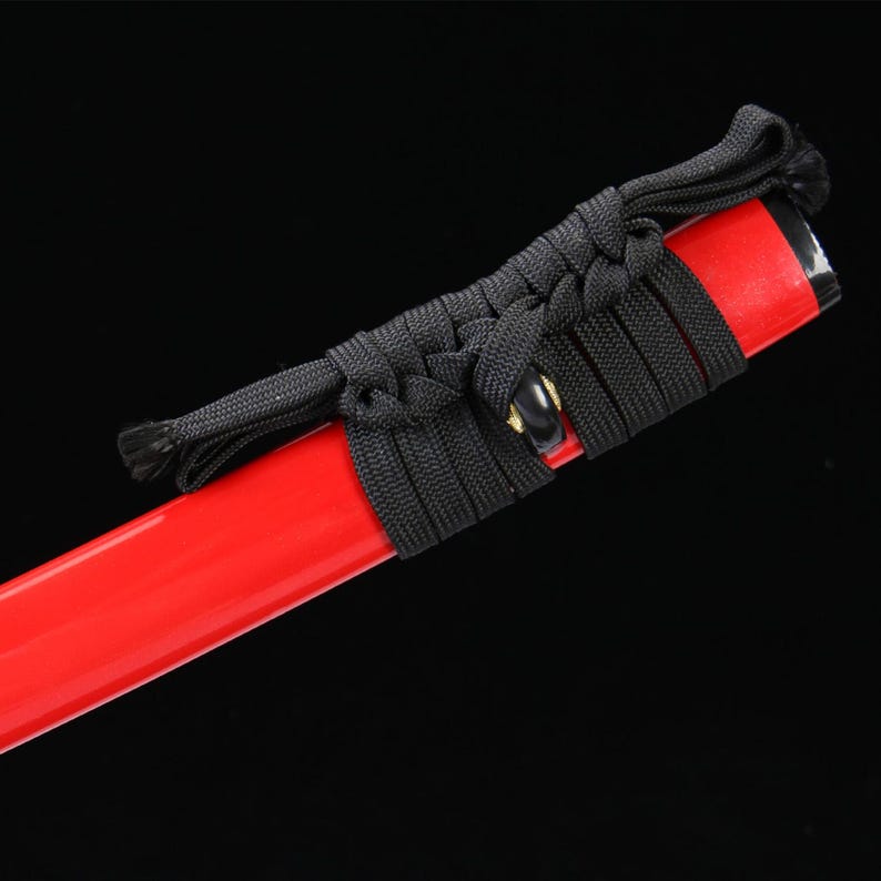 Handwerklich geschmiedete Rote Klinge Katana: Floral gravierter Schutz, Damast-Stahl Display-Schwert Bild 9