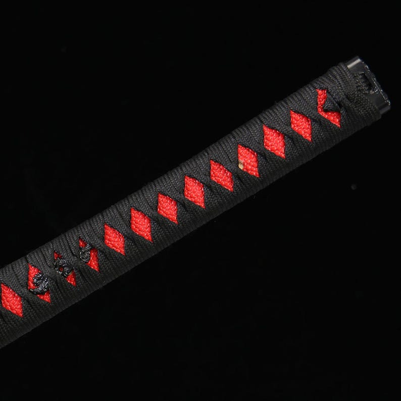 Handwerklich geschmiedete Rote Klinge Katana: Floral gravierter Schutz, Damast-Stahl Display-Schwert Bild 14