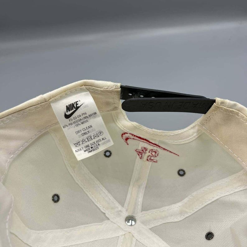 Gorra vintage Air Jordan 45 para hombre, color blanco y negro, con cierre a presión de Nike. imagen 6