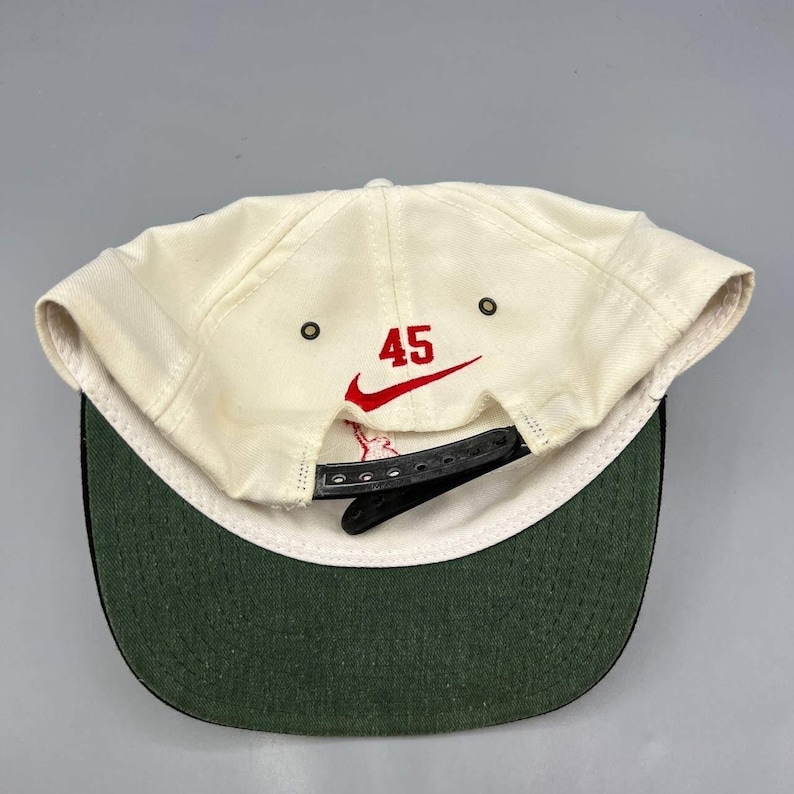 Gorra vintage Air Jordan 45 para hombre, color blanco y negro, con cierre a presión de Nike. imagen 7