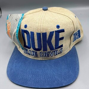 Vintage dunkelblaue GOTS-zertifizierte Cap aus Biobaumwolle in der Farbe dunkelblau