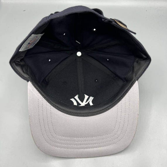 Vintage New York Yankees Hat Men Navy Twins Enterprise MLB Strap