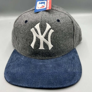 NewYork Yankees 90s USA製 deadstock CAP VINTAGE New York YankeesHat Cap Snapback Blue Twins