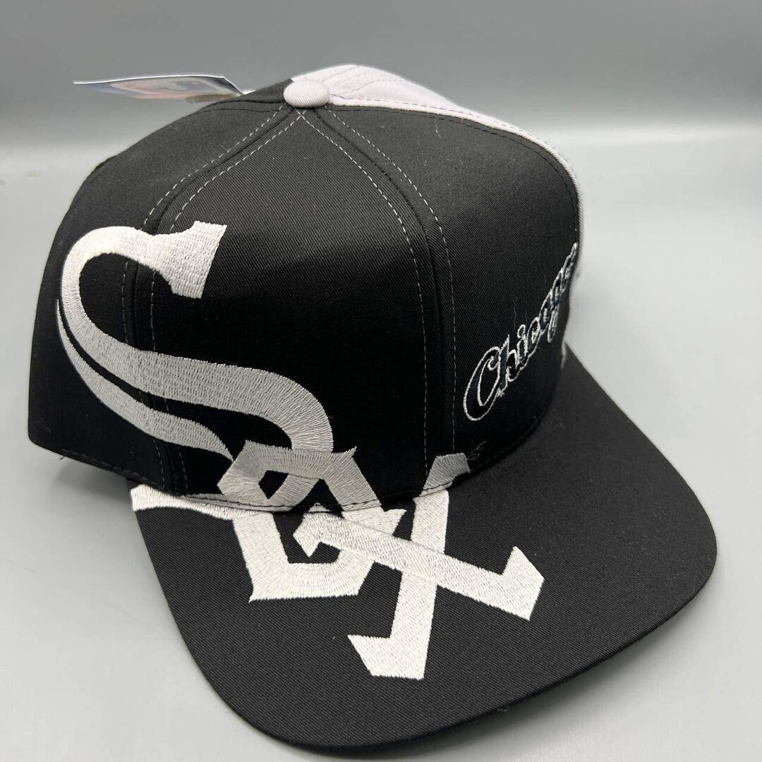 80s90s USA製 cap vintage 海外限定 企業 デパート 黒白 il_1080xN.7070641286_61r8.jpg