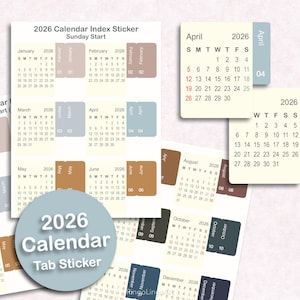 Puede incluir: Un conjunto de pegatinas de pestañas de calendario de 2026 con inicio en domingo. Cada pegatina presenta el calendario de un mes y una pestaña coordinada en varios colores. Las pegatinas están diseñadas para la organización y la planificación.