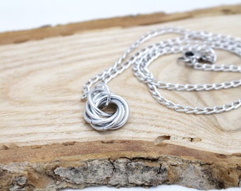Silver Mobius Chainmaille Necklace - Silver Mobius Pendant - Chain Maille Pendant with Chain - Fidget Necklace - Minimalist Necklace