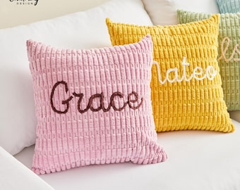Taie d'oreiller en chenille avec prénom personnalisé, Coussin prénom brodé, Cadeau de pendaison de crémaillère, Décoration d'intérieur, Coussin de canapé personnalisé, Housse de coussin