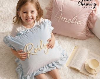 Housse de coussin prénom personnalisée, coussin prénom brodé personnalisé, cadeau pour couple, articles de maison, cadeau de pendaison de crémaillère, décoration d'intérieur, cadeau pour amis