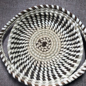 Sweetgrass trinket basket
