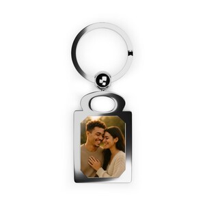 Custom Personalized Photo Keyring - Custom Memory Keeper, Perfect Gift for Anniversaries, Weddings, Birthdays, and Holidays