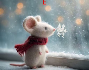 Needle Felt Mouse Figurine, Handmade Wool Desk Decor, Whimsical Gift