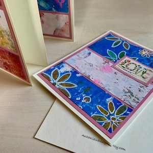 Box mit 10 handgefertigten Love Briefmarken, Grußkarten, Valentinstagskarten, Grußkarten, Grußkarten, handgefertigte Kartenbox, einfarbig bedruckte Papiere