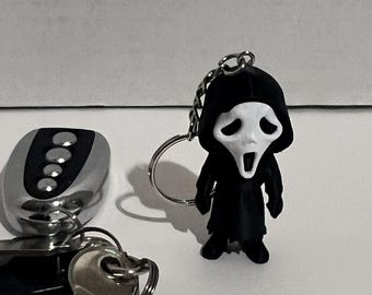 3D Printed scream/ghost face figure keychain