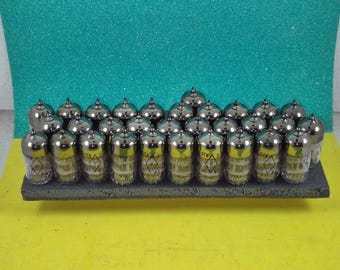 31 pcs NEW 6N3P-E/6CC42/6385/ECC42 Reflector Tubes Same Date 12/83