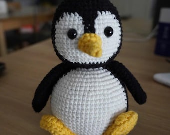Penguin Christmas crochet pattern, Christmas amigurumi, christmas crochet , christmas crochet, animal christmas crochet pattern
