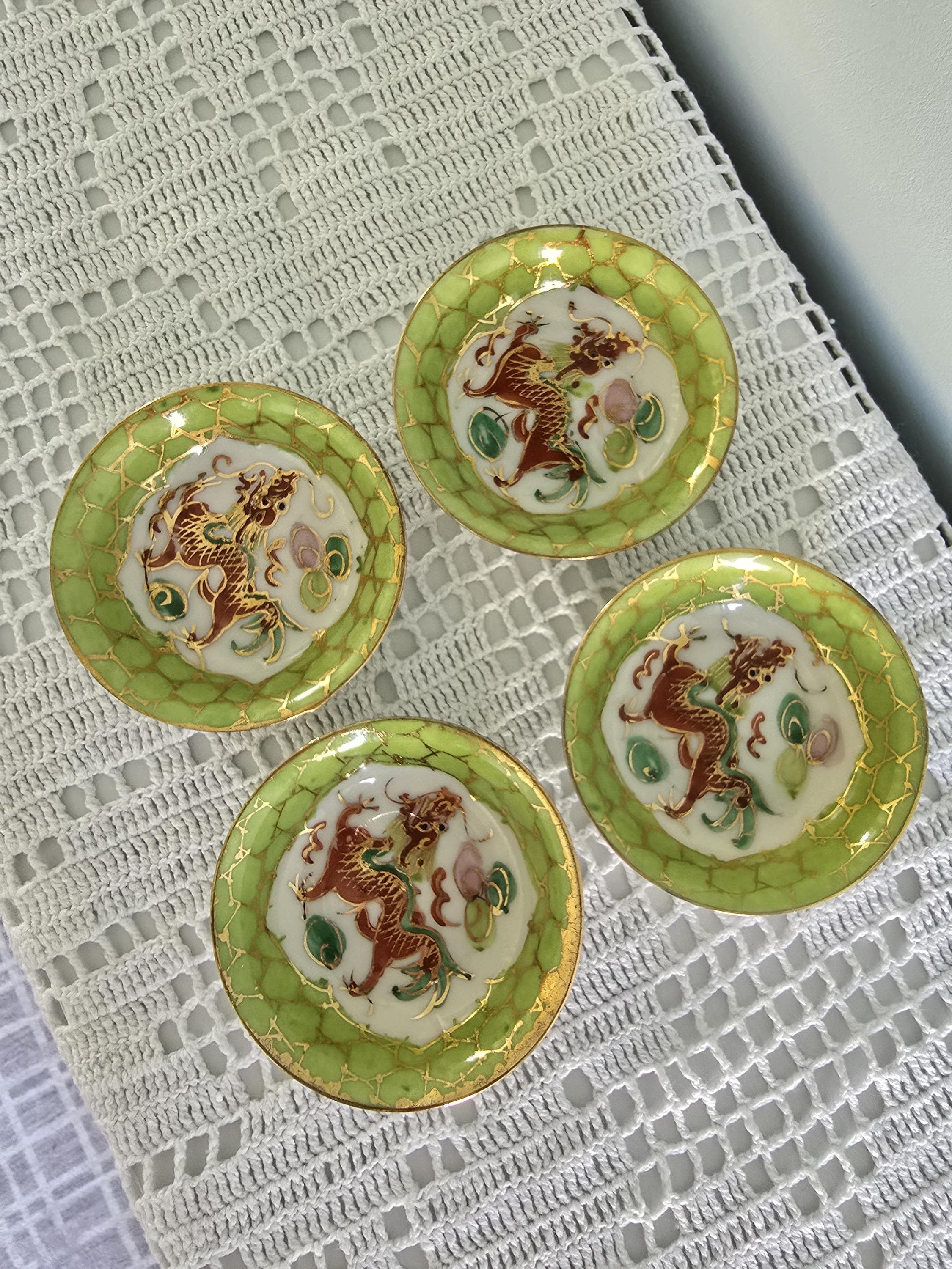 antique mini plate ୨୧ 小さな花柄 プレート グリーン