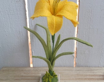 Yellow Felt Daylily, Stella de Oro Daylily,  Freestanding Flower Arrangement