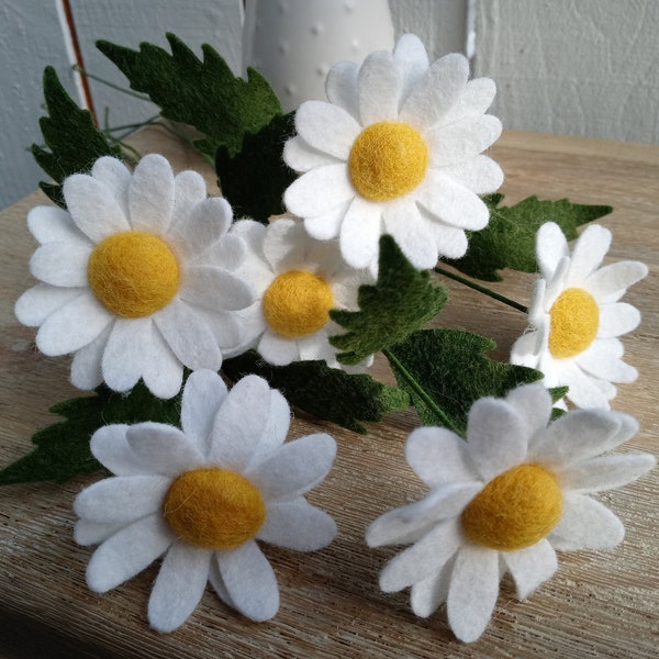 White Felt Daisy Flower Stem Bouquet
