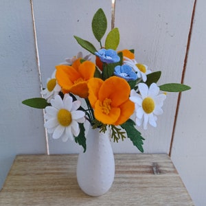 Felt California Poppy Bouquet, Daisy Flowers, Baby Blue Eyes Wildflowers