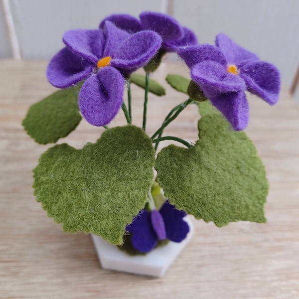 Purple Felt Mini Violets Gift Box