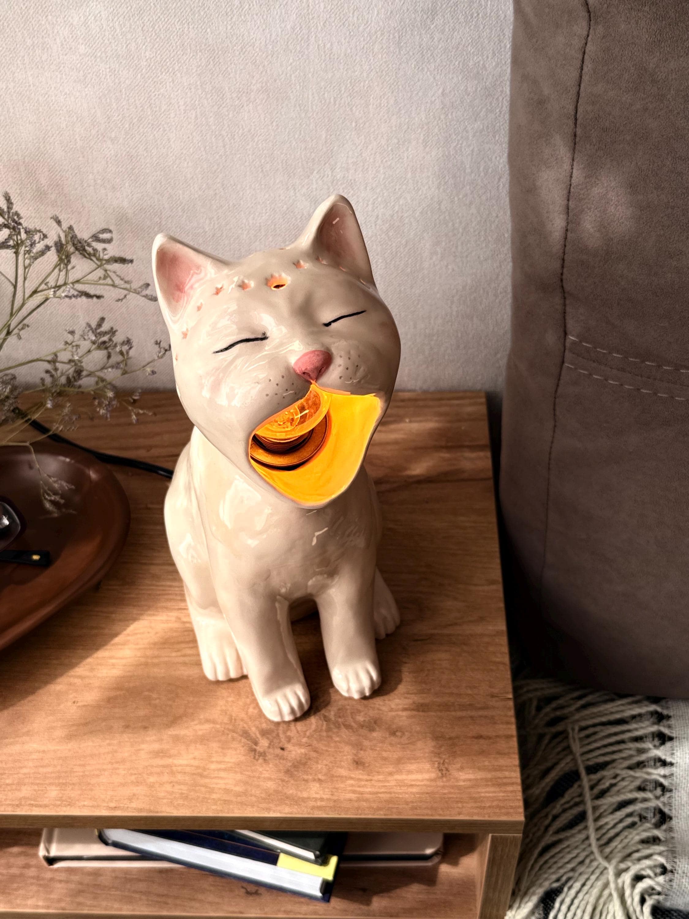 手作り陶器製猫ランプ：猫好きのための心地よいナイトライト - Etsy 日本