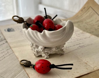 Wooden Strawberry Zipper Pull