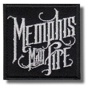 Broderad Memphis-lapp med strykmönster 1a6a94