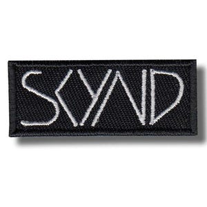 Skynd-märkeslapp med broderad stryk-på-lapp 8b9dd0