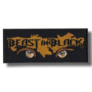 Broderad lapp med strykmönster och "Beast In Black"-motiv 2dfe2e