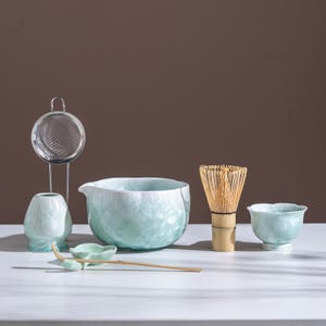 Mint Green Crystalline Glaze Matcha Bowl Set – Japanese Tea Ceremony