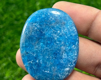 Apatite Oval Palm Stone Polished Healing Crystal  Making For Jewelry